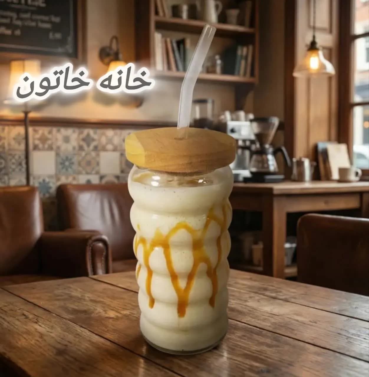 ماگ اسموتی طرح فنر شیشه ای درب رابر