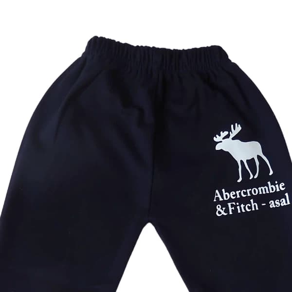 ست پیراهن و شلوار شیک پسرانه بچگانه سورمه ای طرح abercrombie سایز 35و40 — تصویر ۷
