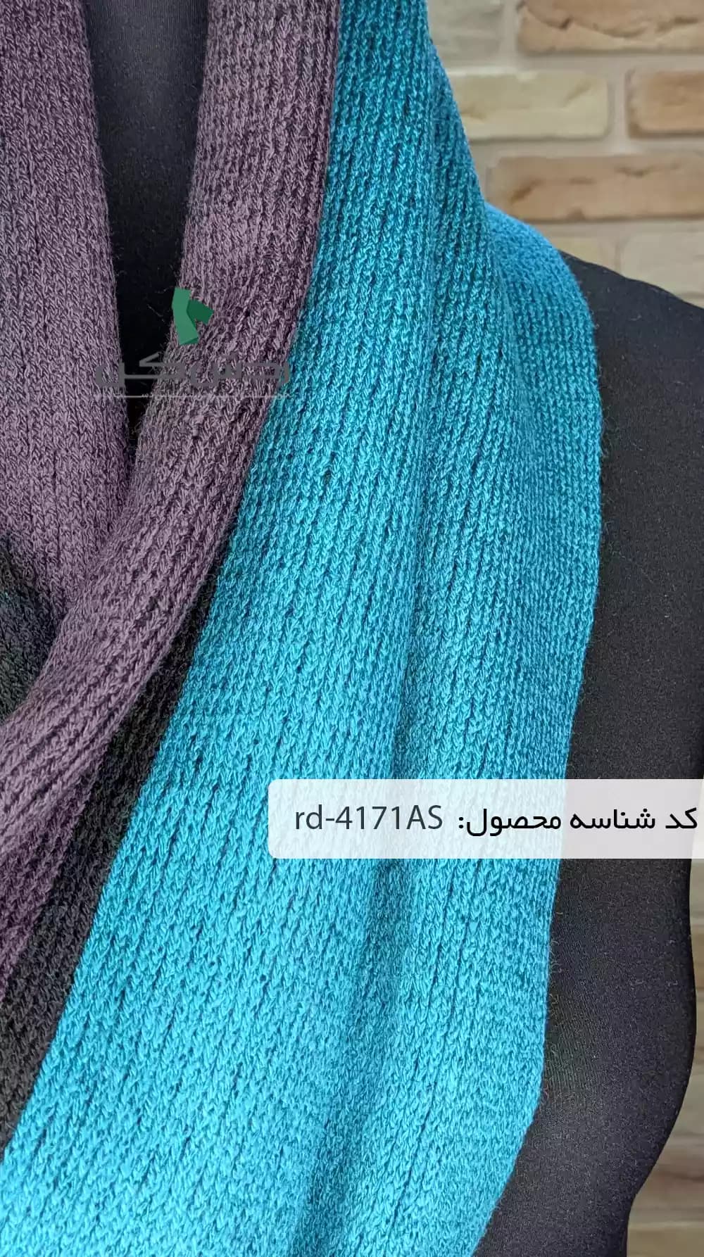 شال بافت سه رنگ زنانه دست دوم — تصویر ۲