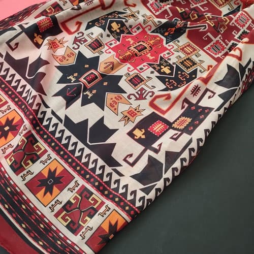 شال سنتی یزد طرح گلیم — تصویر ۵