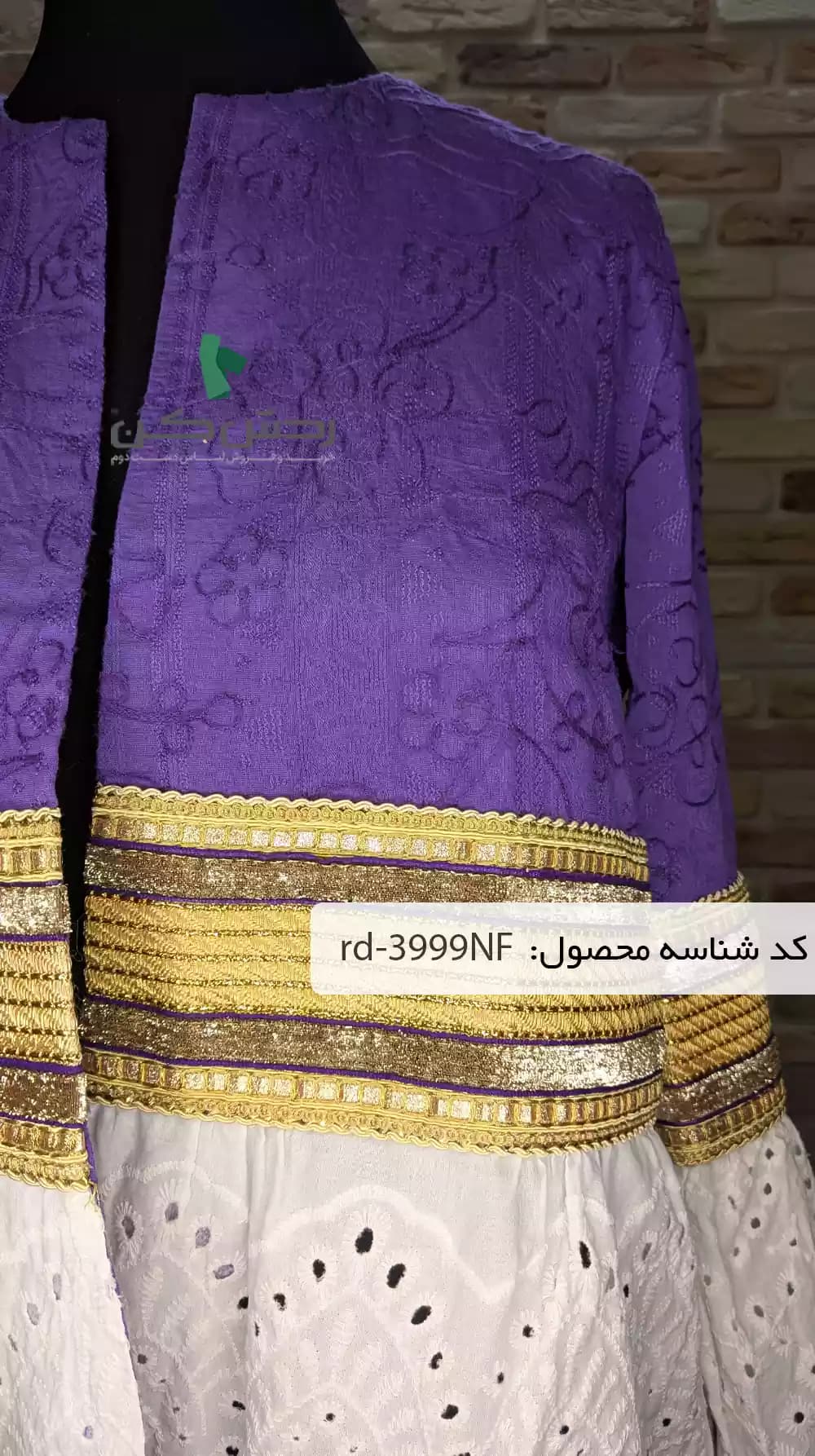 مانتو سوزن دوزی زنانه دست دوم — تصویر ۳