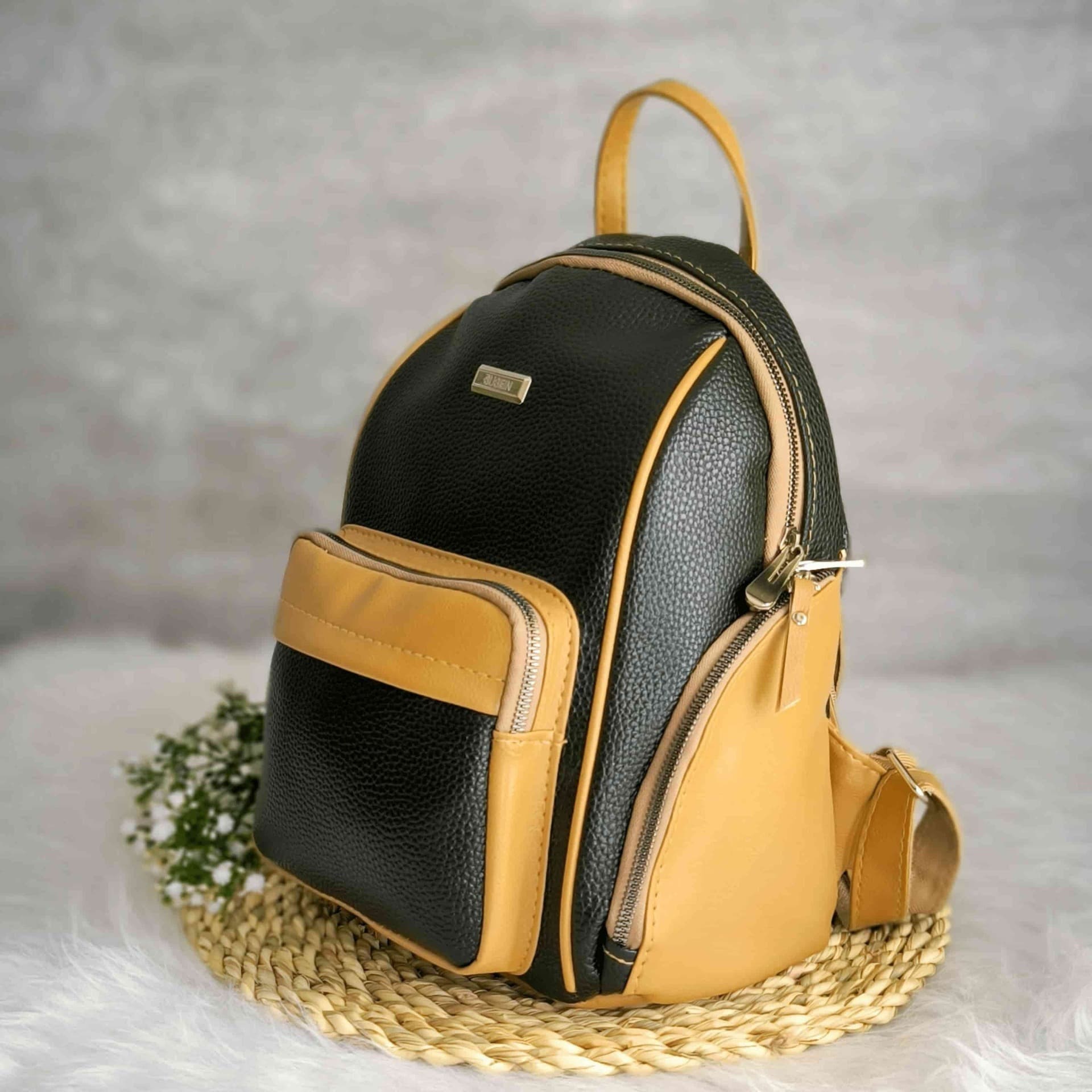 کیف کوله مدل اطلس