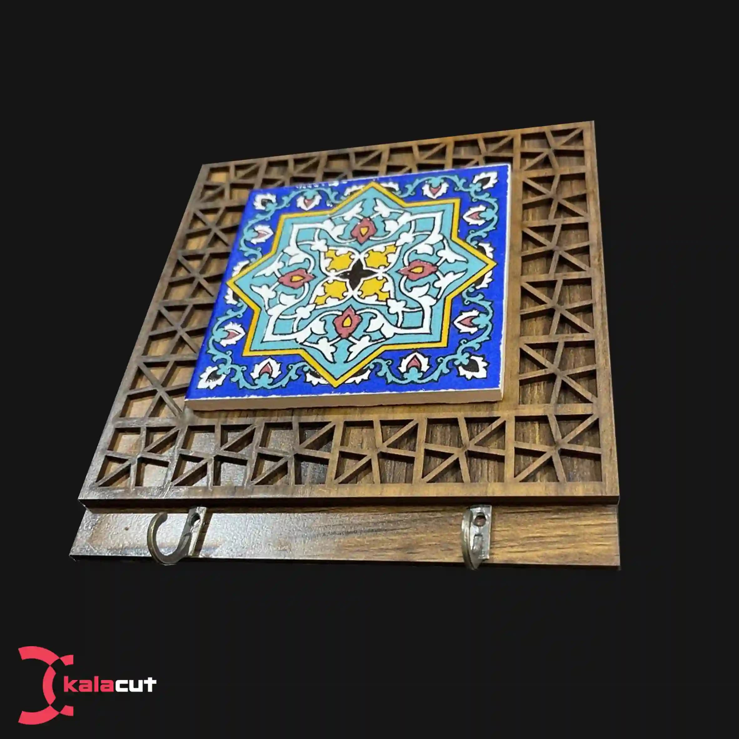 جاکلیدی دیواری با کاشی سنتی مدل k100