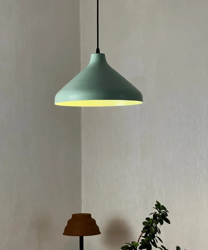 چراغ آویز گنبدی مشکی — تصویر ۳