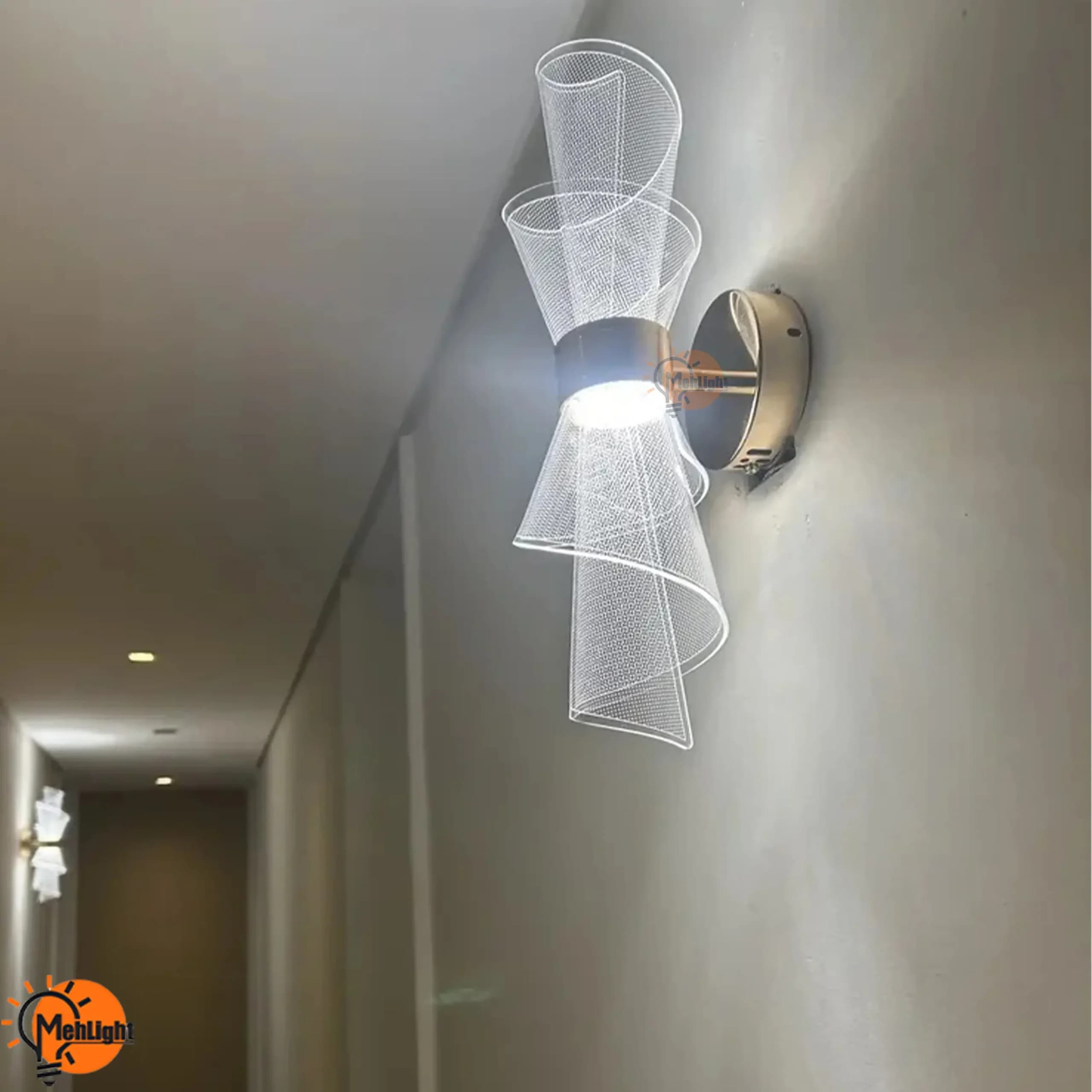 چراغ دیواری سه حالته پاپیون کد 94GD — تصویر ۱۰