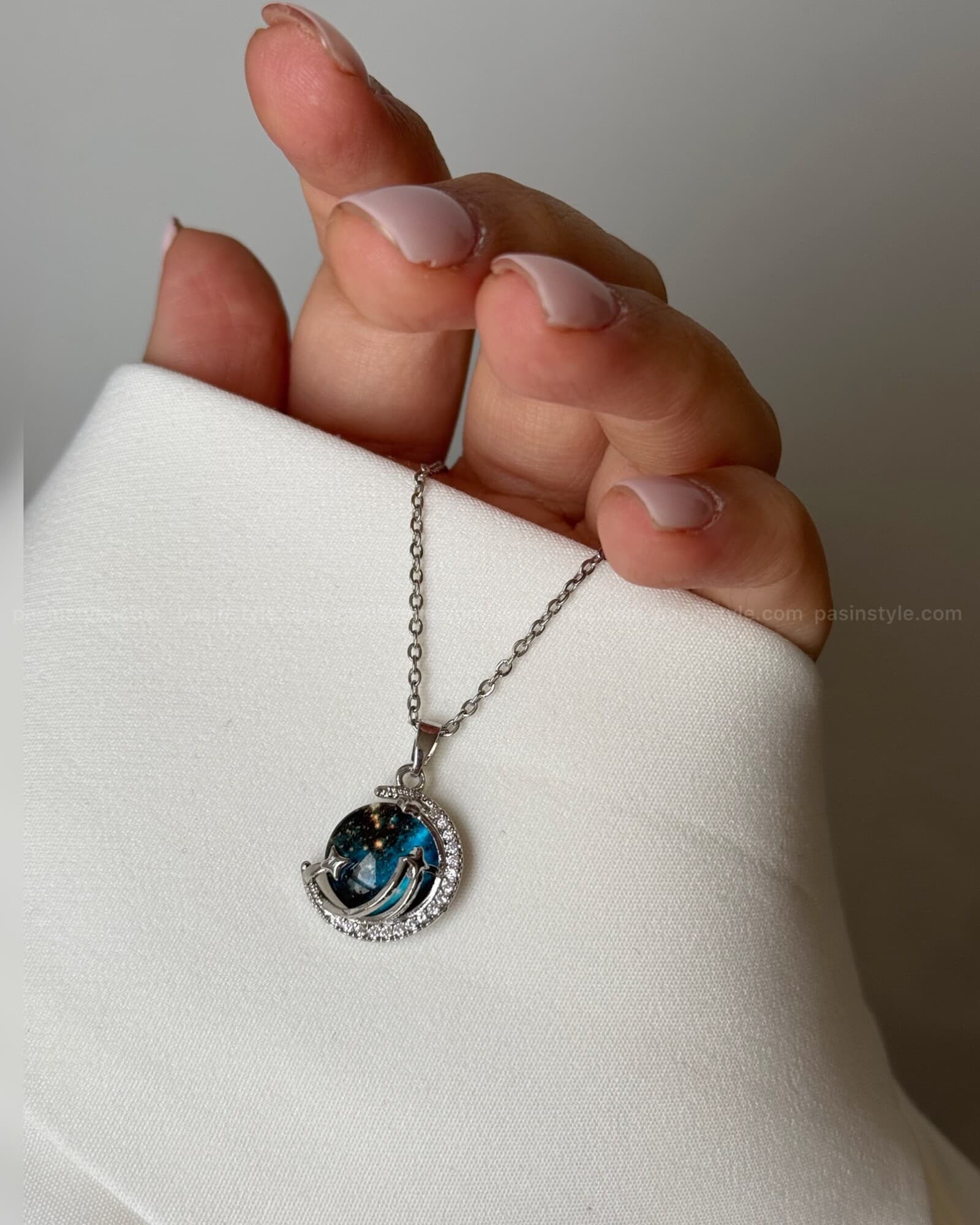 گردنبند زحل سواروسکی کد۰۰۲۸۴