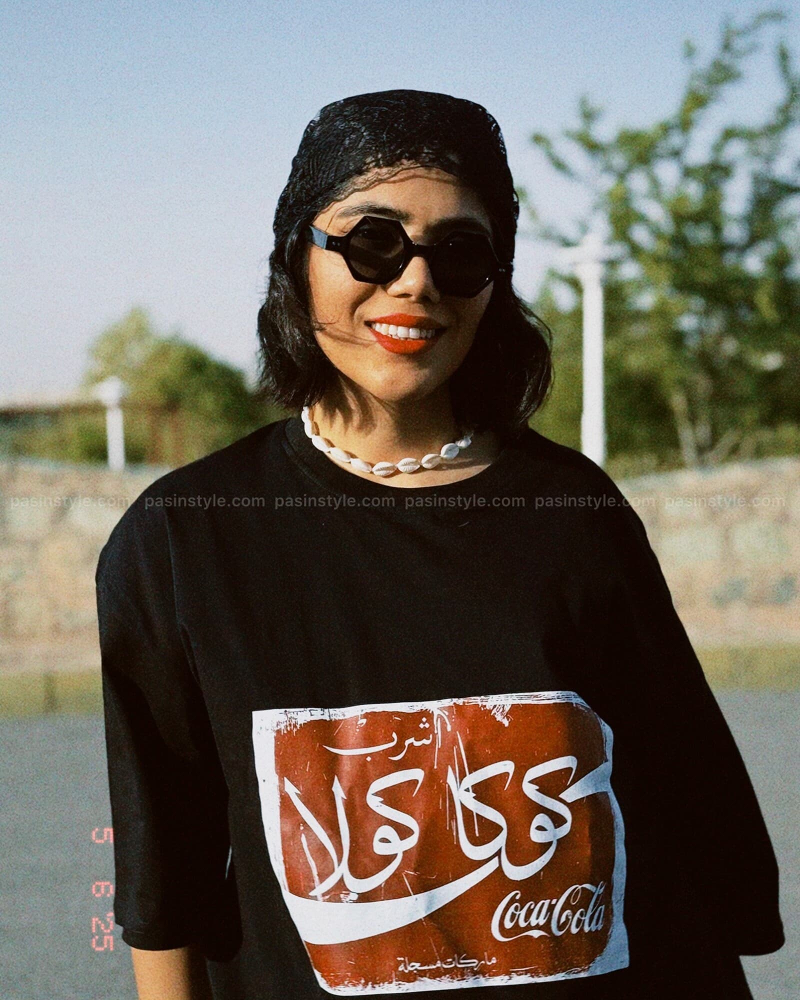 عینک دودی چندضلعی کد۰۰۲۵۶ — تصویر ۲