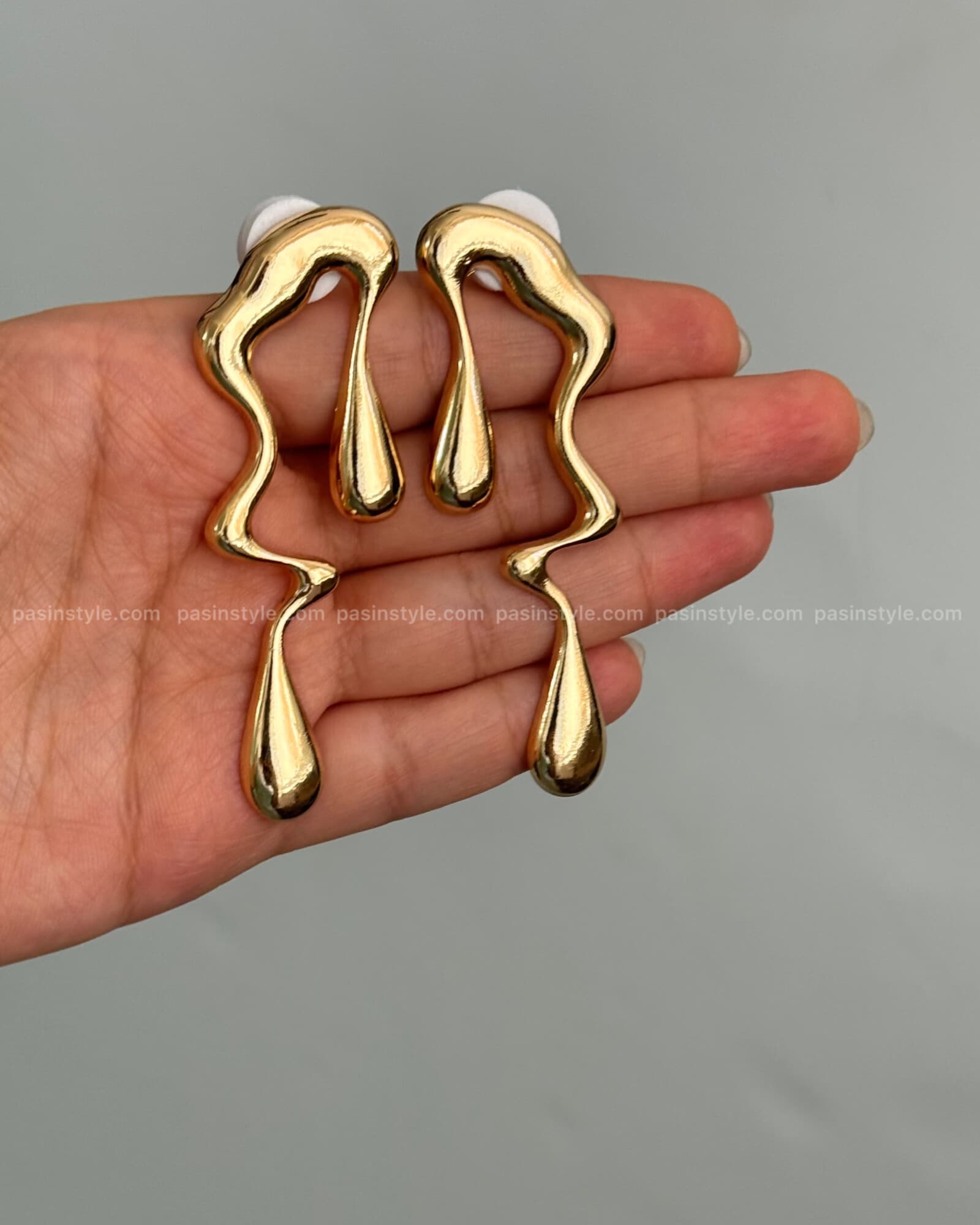 گوشواره دفرمه طرح مذاب کد۰۰۱۴۹ — تصویر ۸