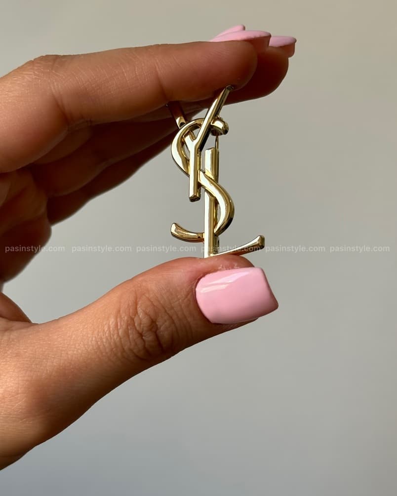 سنجاق سینه ایو سن لورن ysl کد ۰۰۱۳۶ — تصویر ۳