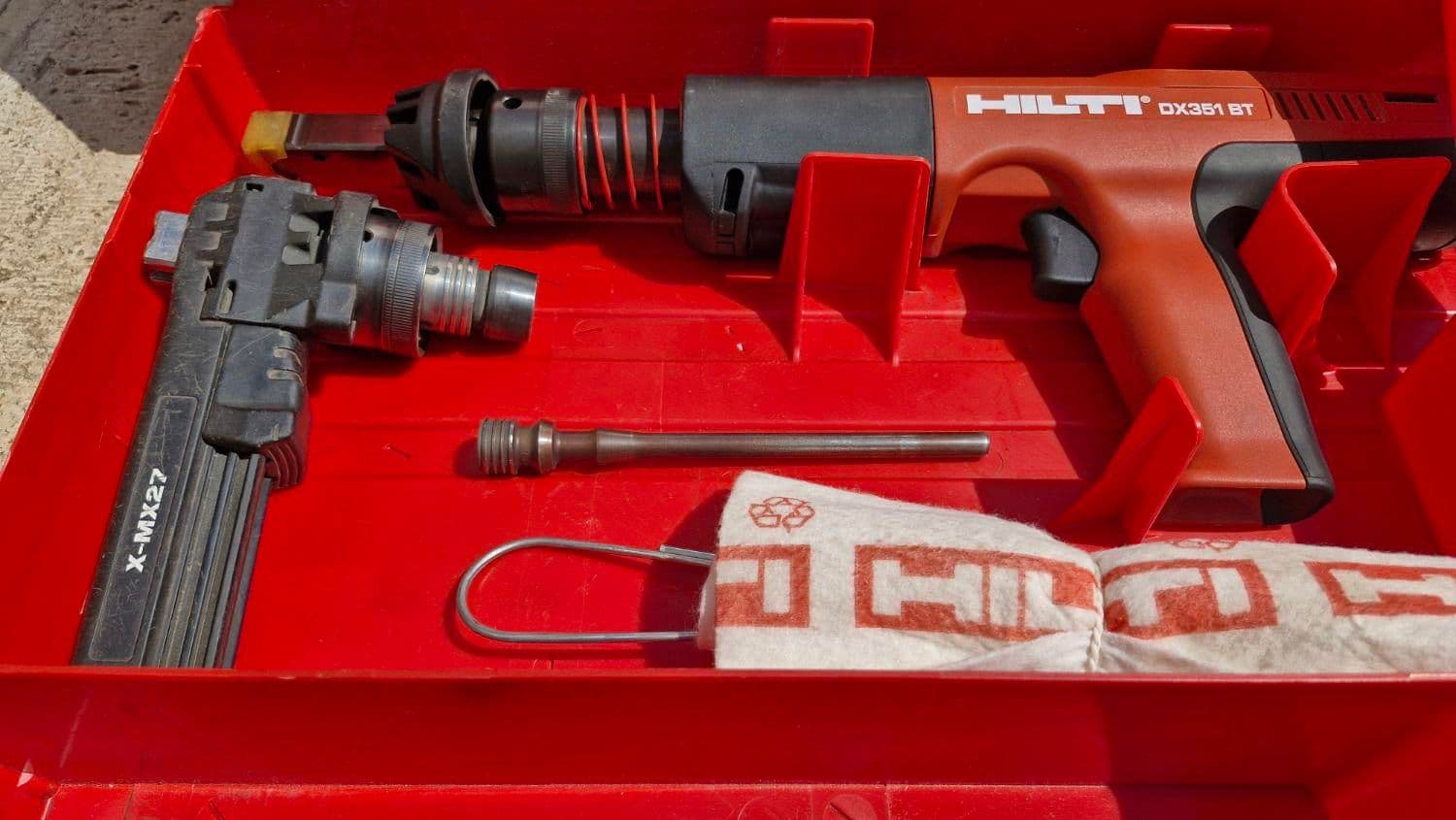 تفنگ میخکوب چاشنی خور هیلتی HILTI DX 351 — تصویر ۳