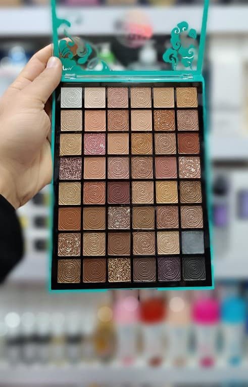 پالت سایه چشم تم قهوه‌ای 48 رنگ JULIUS BEAUTY — تصویر ۵