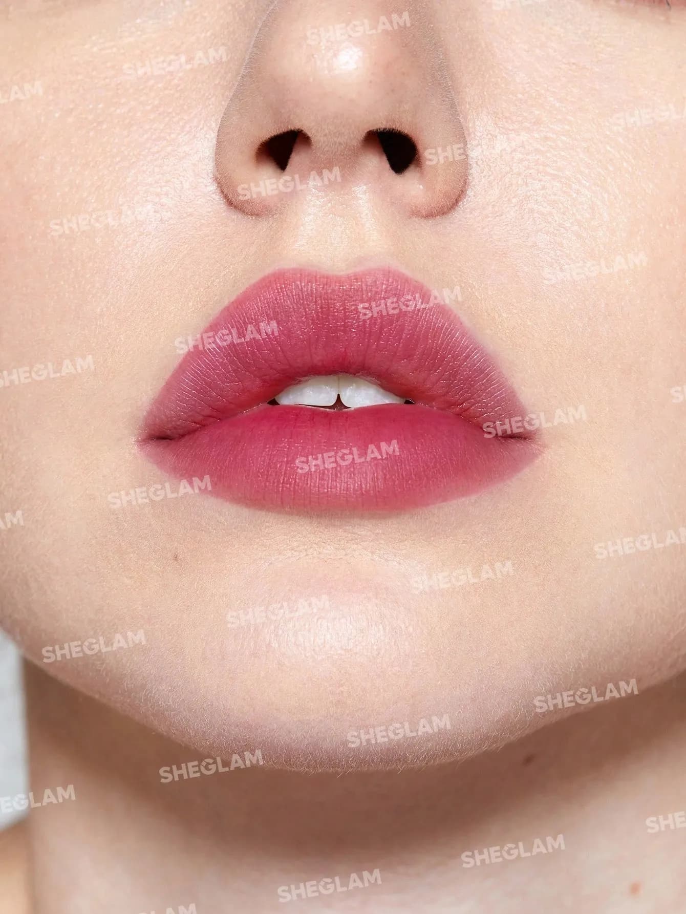 تینت لب و گونه شیگلم مدل توت فرنگی — تصویر ۴