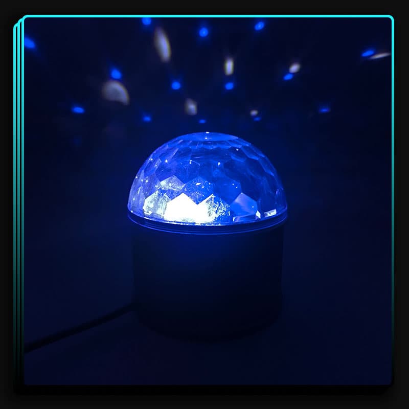 رقص نور چرخشی اسپیکر دارمدل led magic ball light — تصویر ۴