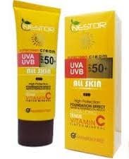 کرم ضد آفتاب حاوی ویتامین C نستور مناسب انواع پوست SPF50 حجم 50 میلی لیتر Nestor — تصویر ۲