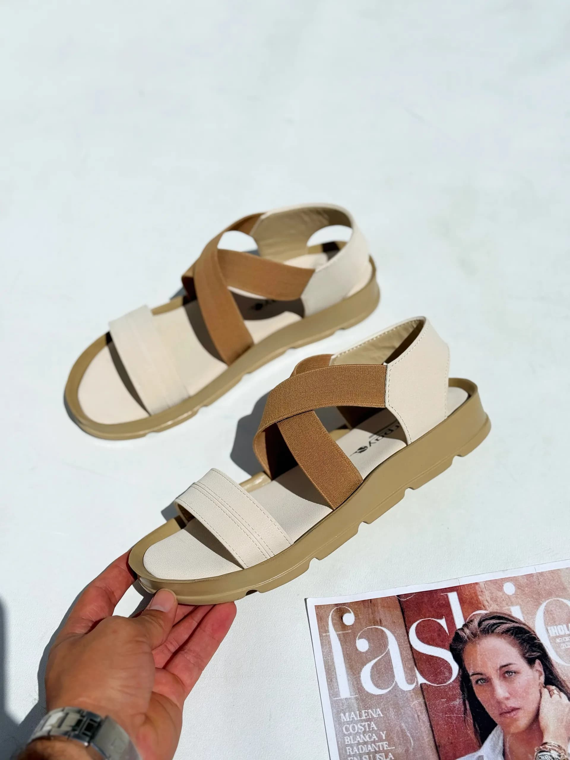صندل تابستانی طبی کرم (زرپای) — تصویر ۵