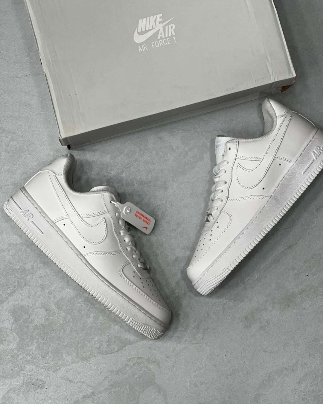 نایک ایرفورس 1 بدون ساق سفید (Nike Air Force 1 low) — تصویر ۲