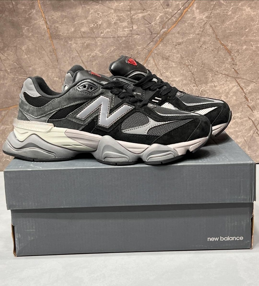 نیوبالانس 9060 مشکی طوسی New balance — تصویر ۴