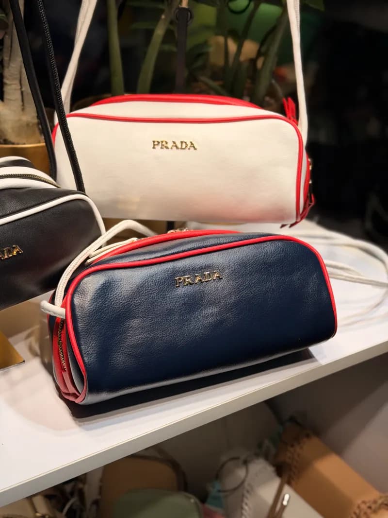 کیف زنانه: دخترانه پرادا Prada — تصویر ۱۱