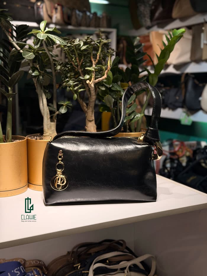کیف دخترانه:زنانه دوشی دیور Dior — تصویر ۸