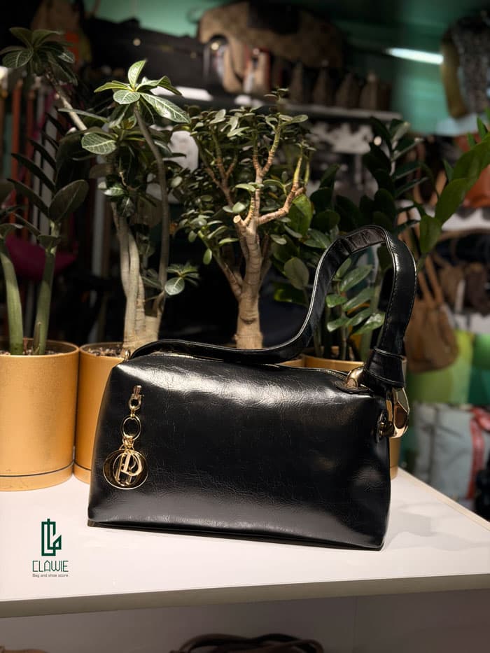 کیف دخترانه:زنانه دوشی دیور Dior — تصویر ۱۲