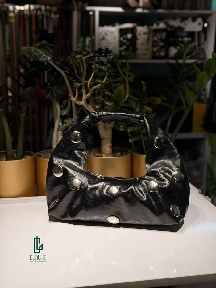 کیف زنانه چرمی: لاکچری دخترانه — تصویر ۲
