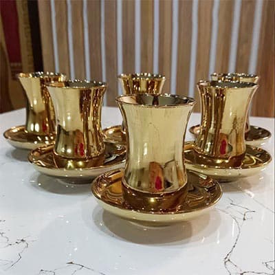 استکان نعلبکی کمر باریک طلایی (ست ۶ عددی) — تصویر ۳
