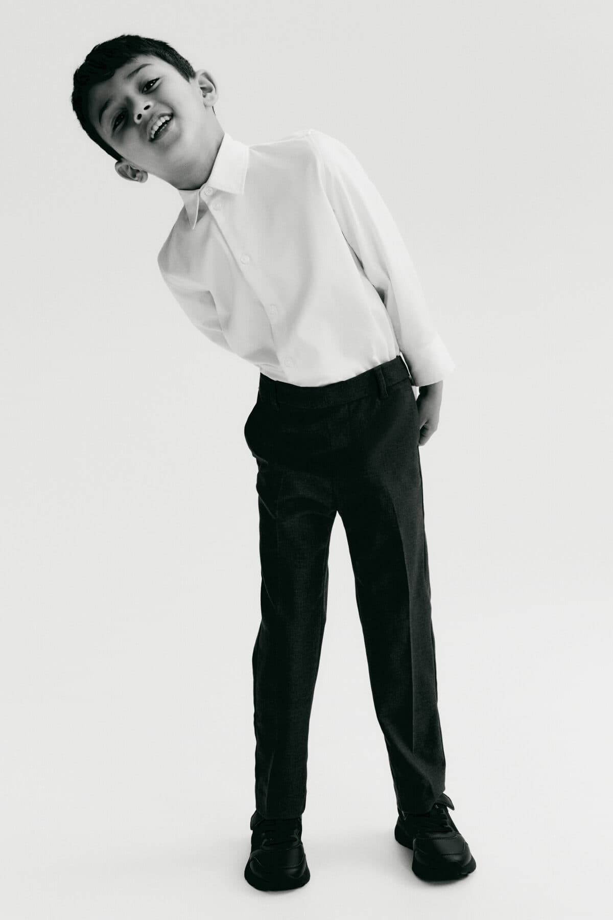 پیراهن اچ اند ام پسرانه پنبه ای سفید راسته Regular/رگولار بیسیک Back to School | H&M 1237007 BD — تصویر ۲