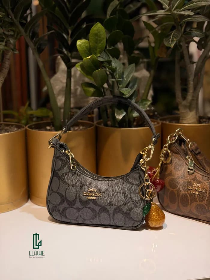 کیف زنانه.دخترانه : coach چرم — تصویر ۴