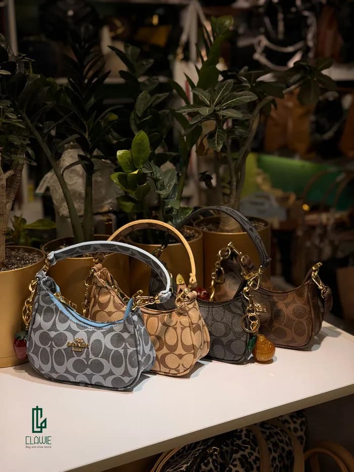 کیف زنانه.دخترانه : coach چرم — تصویر ۸
