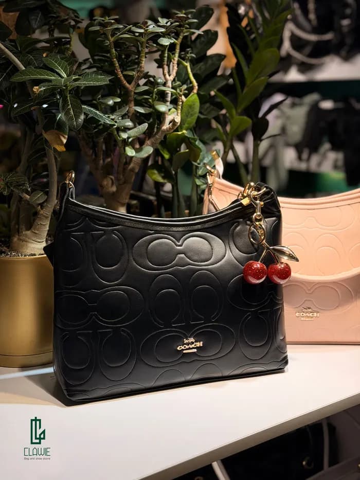کیف زنانه.دخترانه : coach دوشی — تصویر ۴