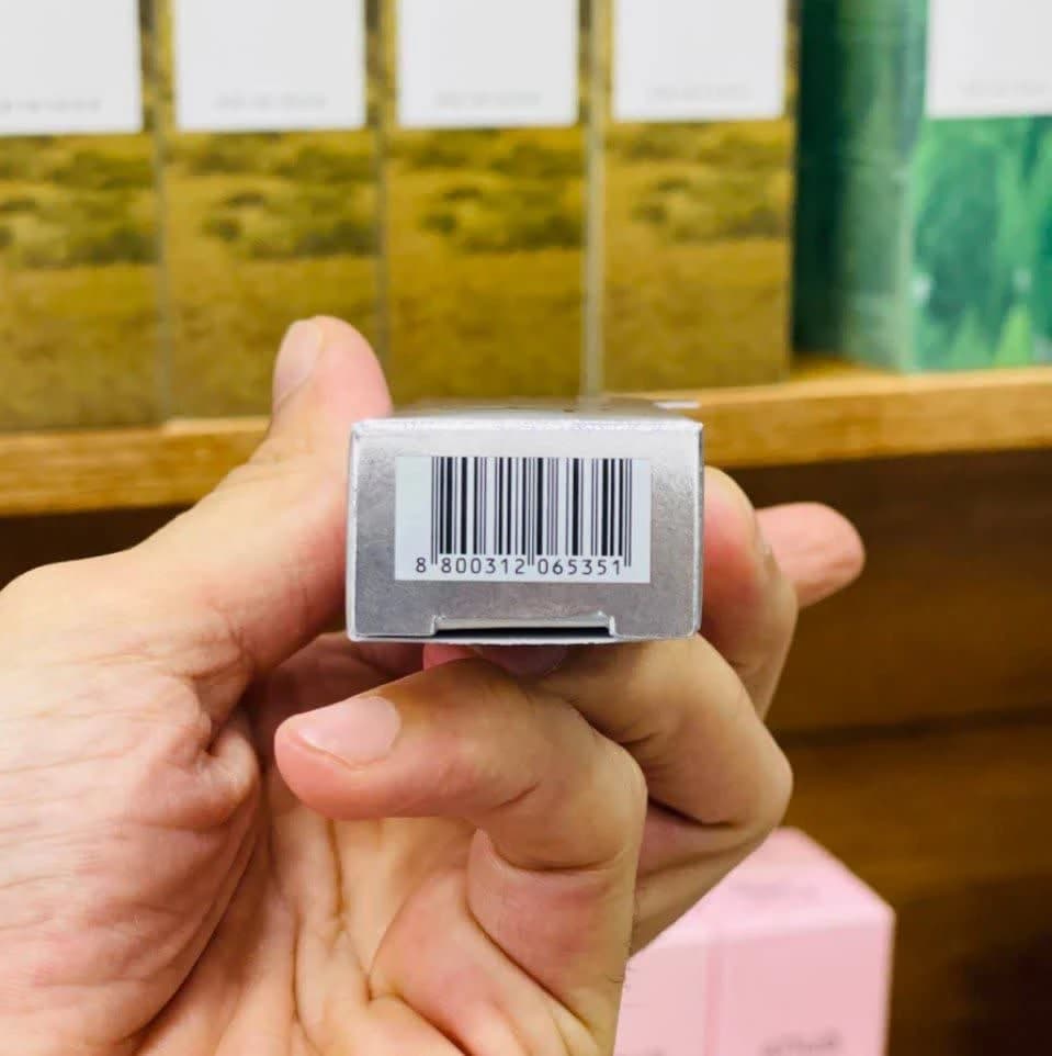 کرم دور چشم نامبوزین شماره 9 حاوی NAD+ و رتینول حجم 20میل — تصویر ۶