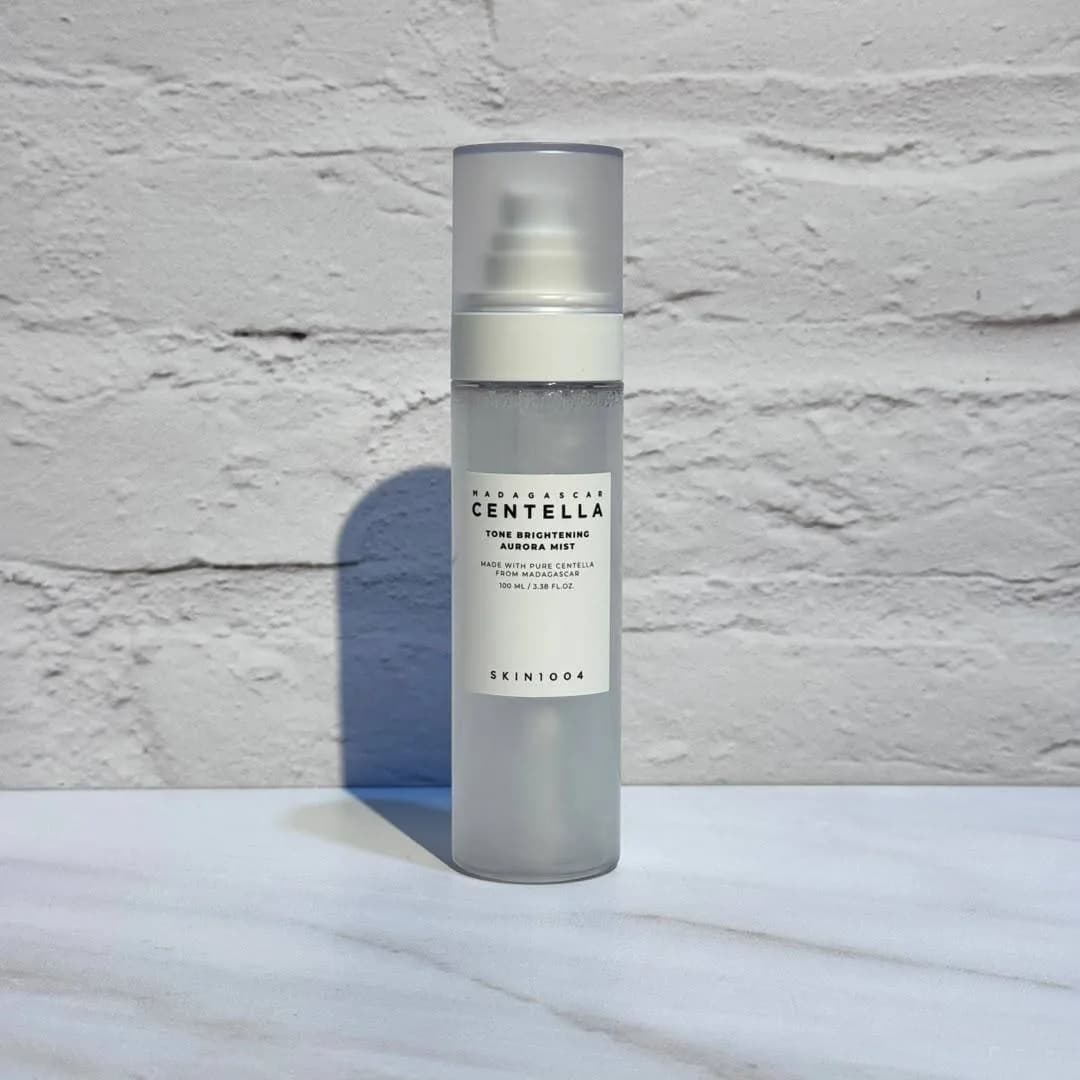 میست ضد لک و روشن کننده سنتلا اسکین 1004 SKIN1004 Centella Tone Brightening Aurora Mist — تصویر ۳