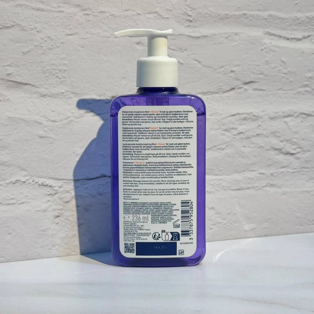 شوینده روشن کننده ویتامین سی سراوی مناسب پوست کدر Cerave Brightening Vitamin C Cleanser — تصویر ۶