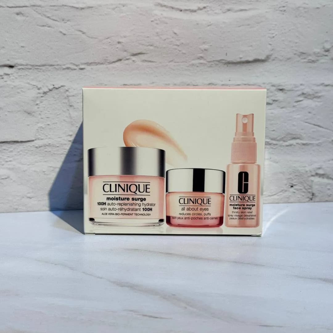 ست مراقبت از پوست سه تایی Travel Exclusive کلینیک Clinique Deep Hydration Dewy Glow Set — تصویر ۵