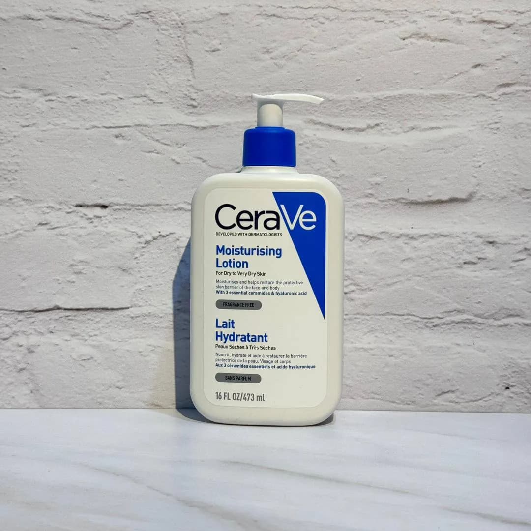 لوسیون مرطوب کننده صورت و بدن پوست خشک و خیلی خشک سراوی 473 میل CeraVe Moisturising Lotion for Dry to Very Dry Skin — تصویر ۳