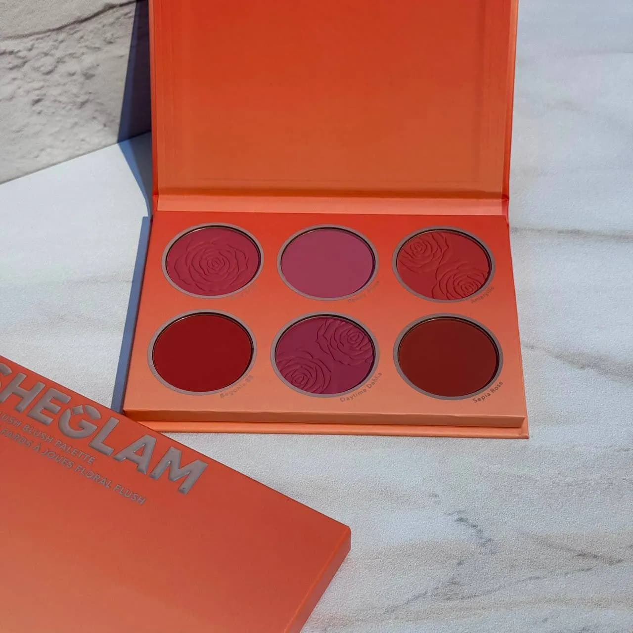 پالت رژگونه پودری شیگلم مدل Floral Flush Blush شش تایی Sheglam Floral Flush Blush Palette