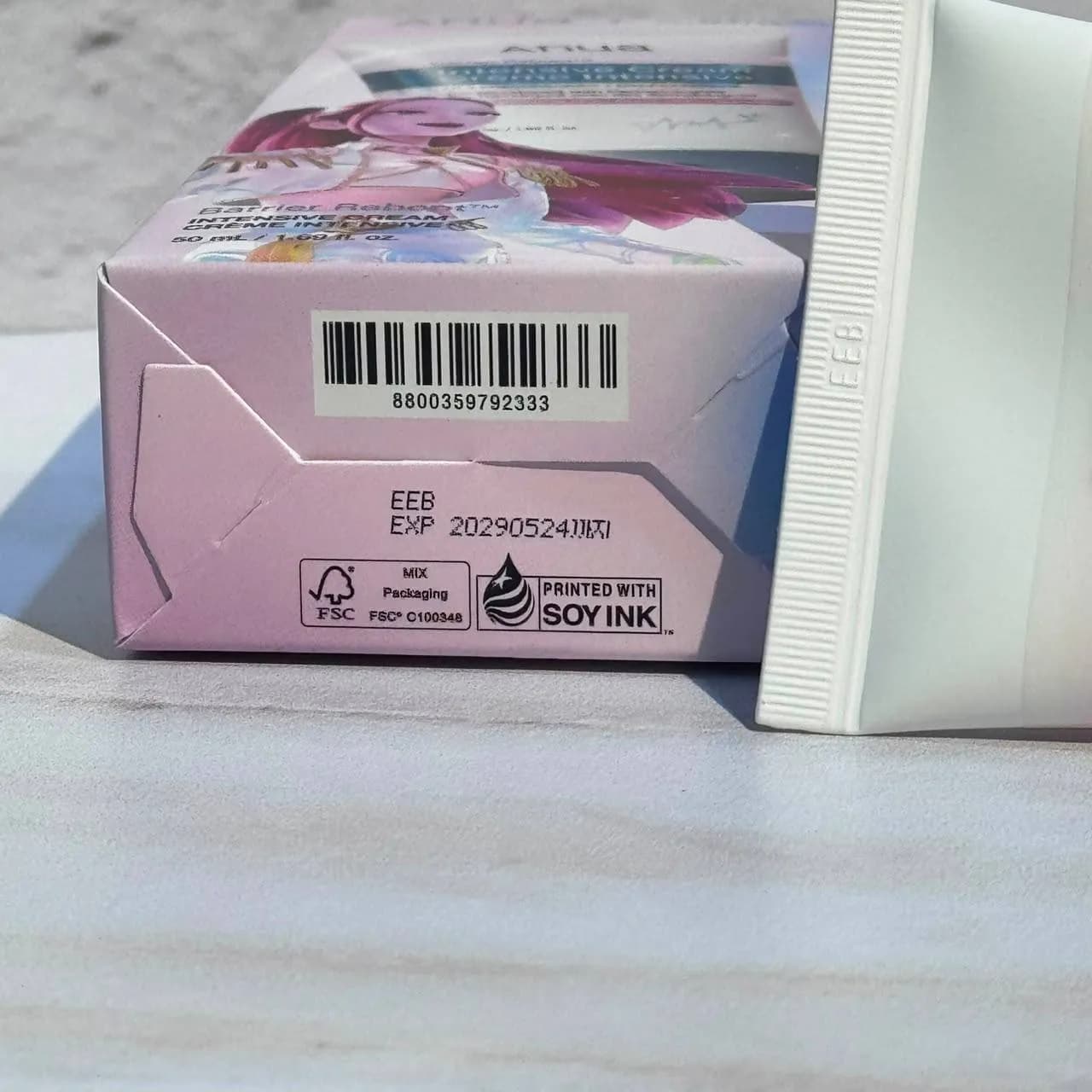 کرم آبرسان و ترمیم کننده سراماید آنوا مناسب پوست خشک و حساس ۵۰ میل Anua Kpop Demon Hunter Barrier Intensive Cream — تصویر ۷