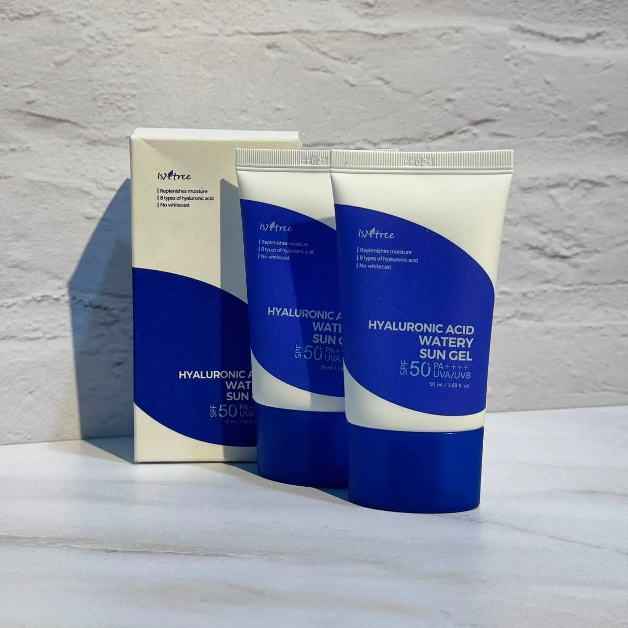 پک دوتایی ژل کرم ضد آفتاب هیالورونیک اسید ایزنتری ۵۰ + ۵۰ میل ISNTREE Hyaluronic Acid Watery Sun Gel Duo