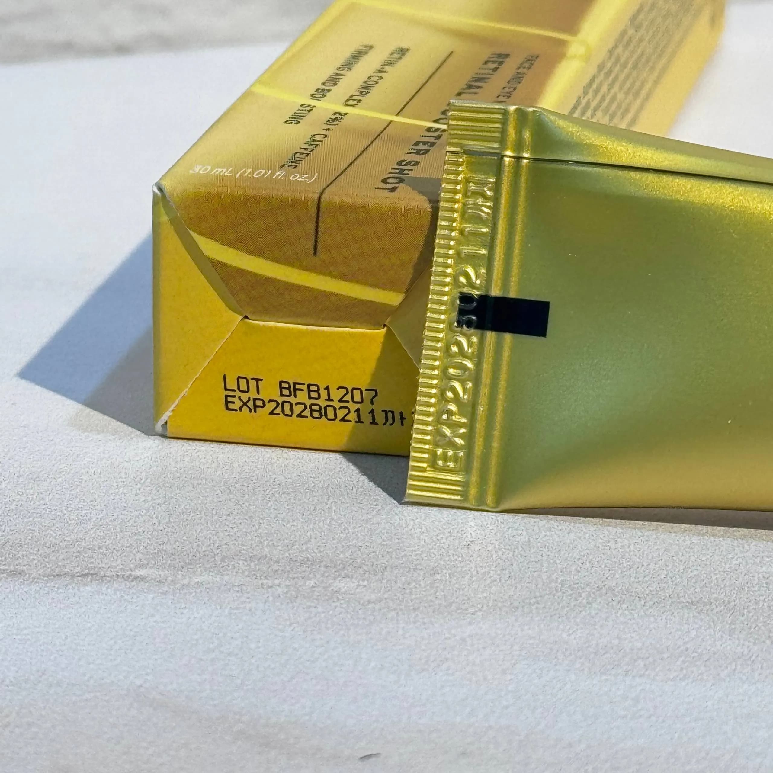 بوستر شات رتینال آرنسیا ضد چروک، کنترل منافذ و مرطوب کننده دور چشم و صورت Arencia Retinal Booster Shot Gentle Firming Tightening Care — تصویر ۸