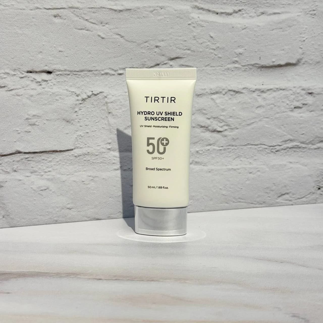 ضد افتاب آبرسان تیر تیر TIRTIR Hydro UV Shield Sunscreen — تصویر ۴