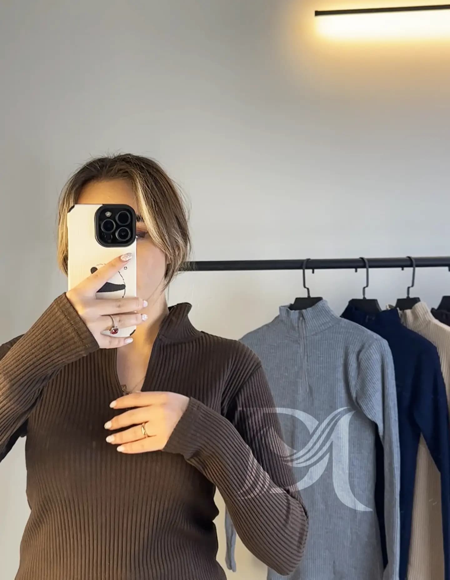 بلوز یقه هفت سانت زیپی — تصویر ۶