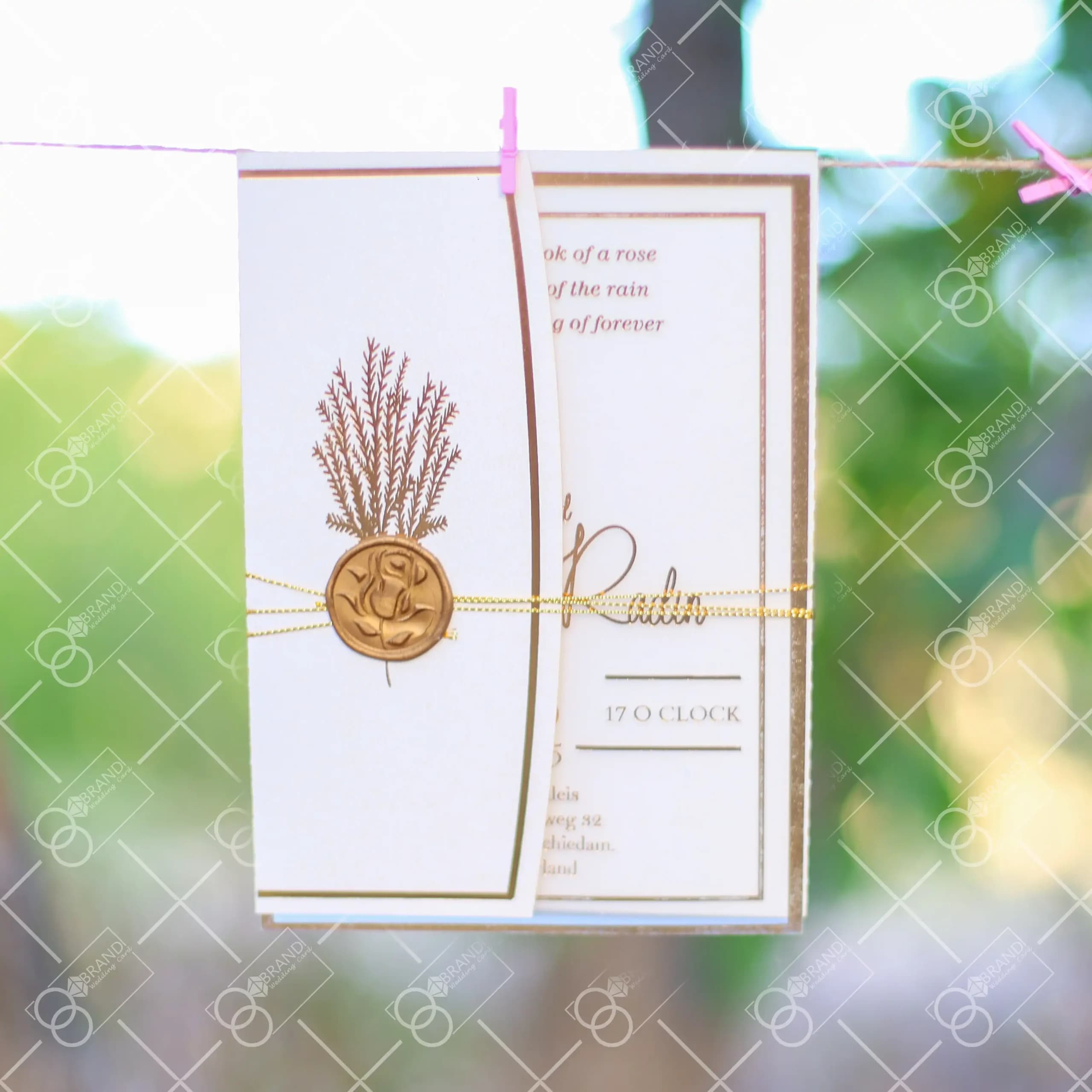 کارت عروسی طلقی مدل Layak — تصویر ۴