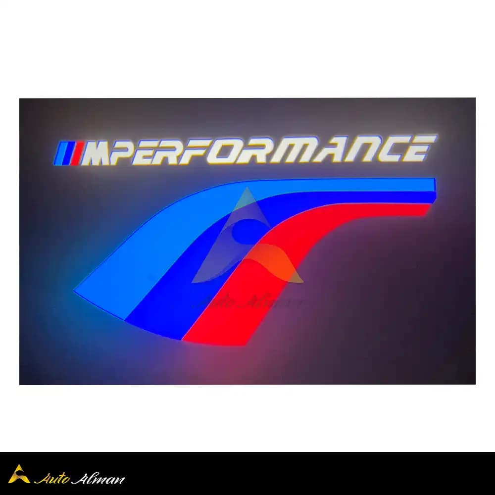 لوگوی زیر درب BMW تایوان — تصویر ۵