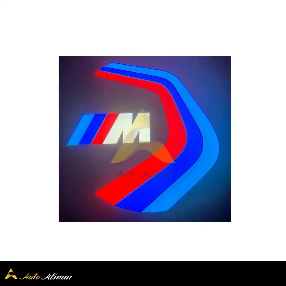 لوگوی زیر درب BMW تایوان — تصویر ۲
