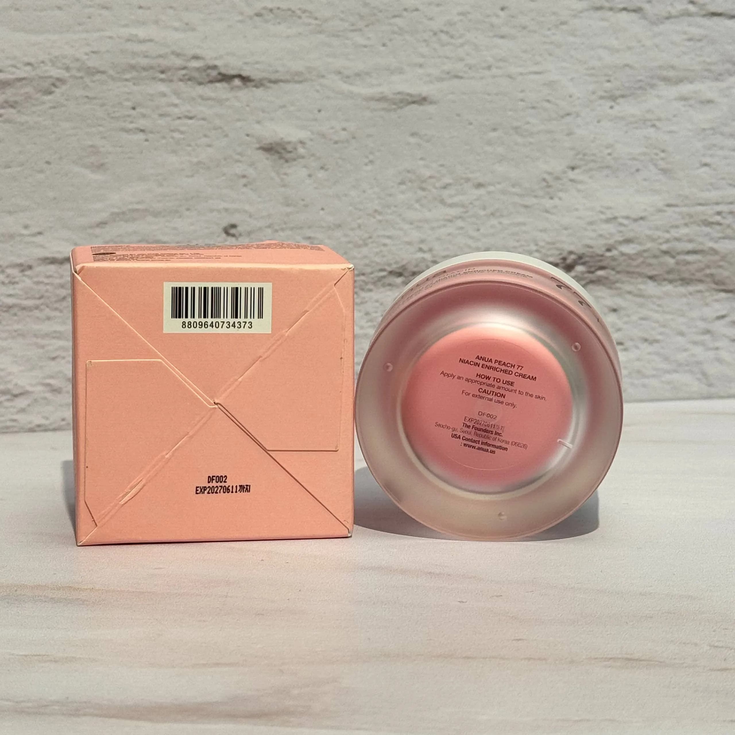 کرم آبرسان و تغذیه کننده نیاسینامید هلو آنوا 50 میل ANUA Peach 77% Niacin Enriched Cream — تصویر ۵