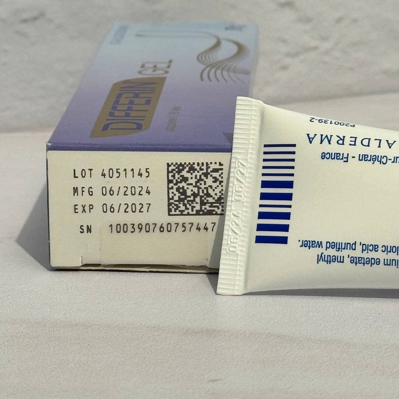 ژل ضد جوش و لایه بردار دیفرین 30 گرم Differin Adapalene Gel 0.1% Retinoid Acne Treatment — تصویر ۶