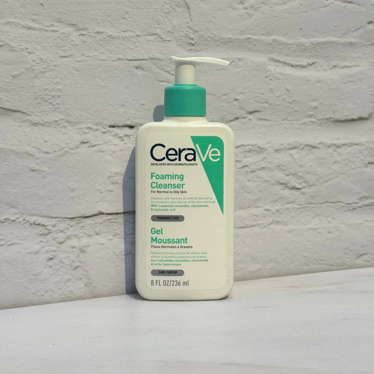 فوم شستشوی صورت سراوی مخصوص پوست نرمال تا چرب 236 میل Cerave Foaming Cleanser For Normal To Oily Skin