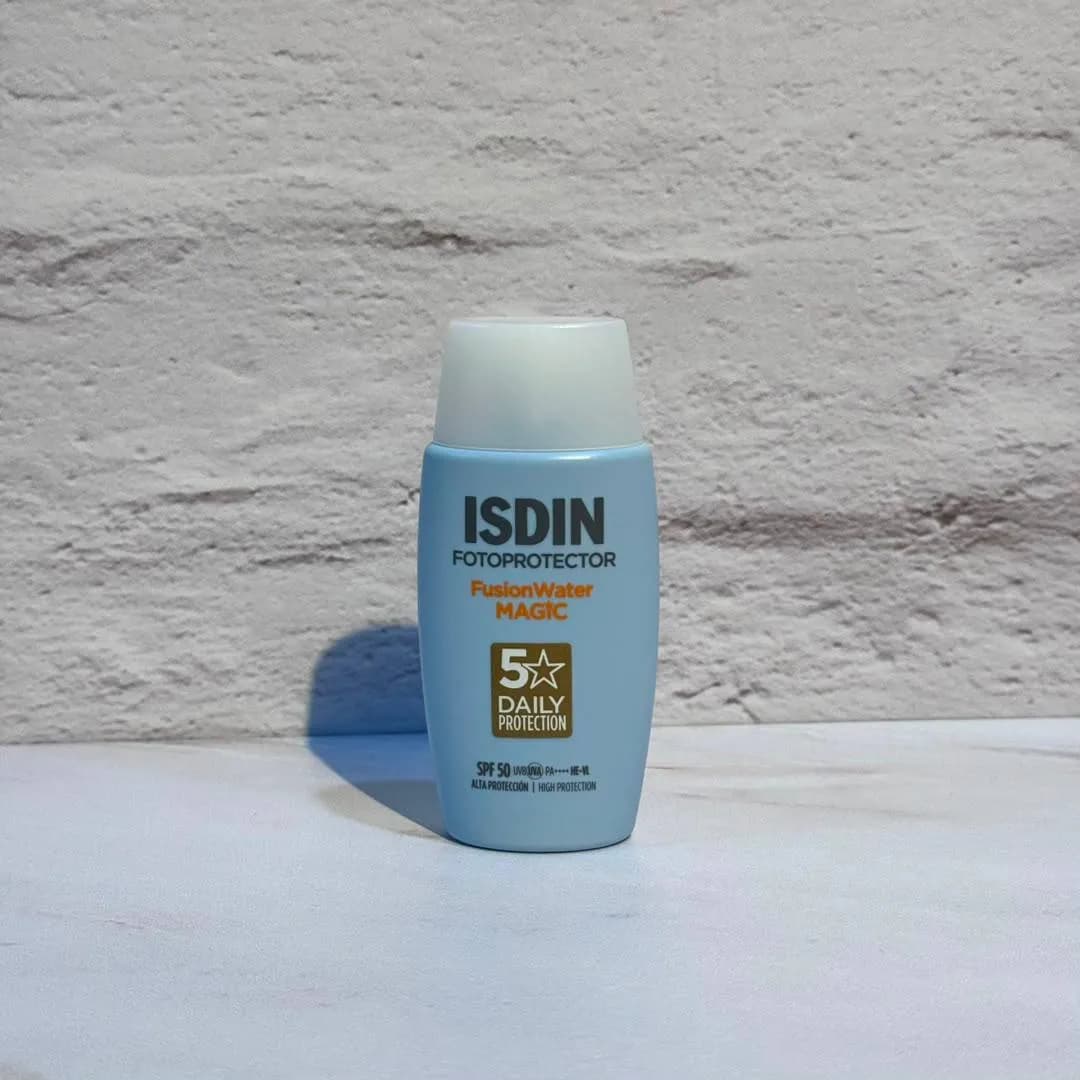 ضد آفتاب آبرسان مجیک فیوژن واتر ایزدین Isdin Fusion Water Magic Sunscreen — تصویر ۳