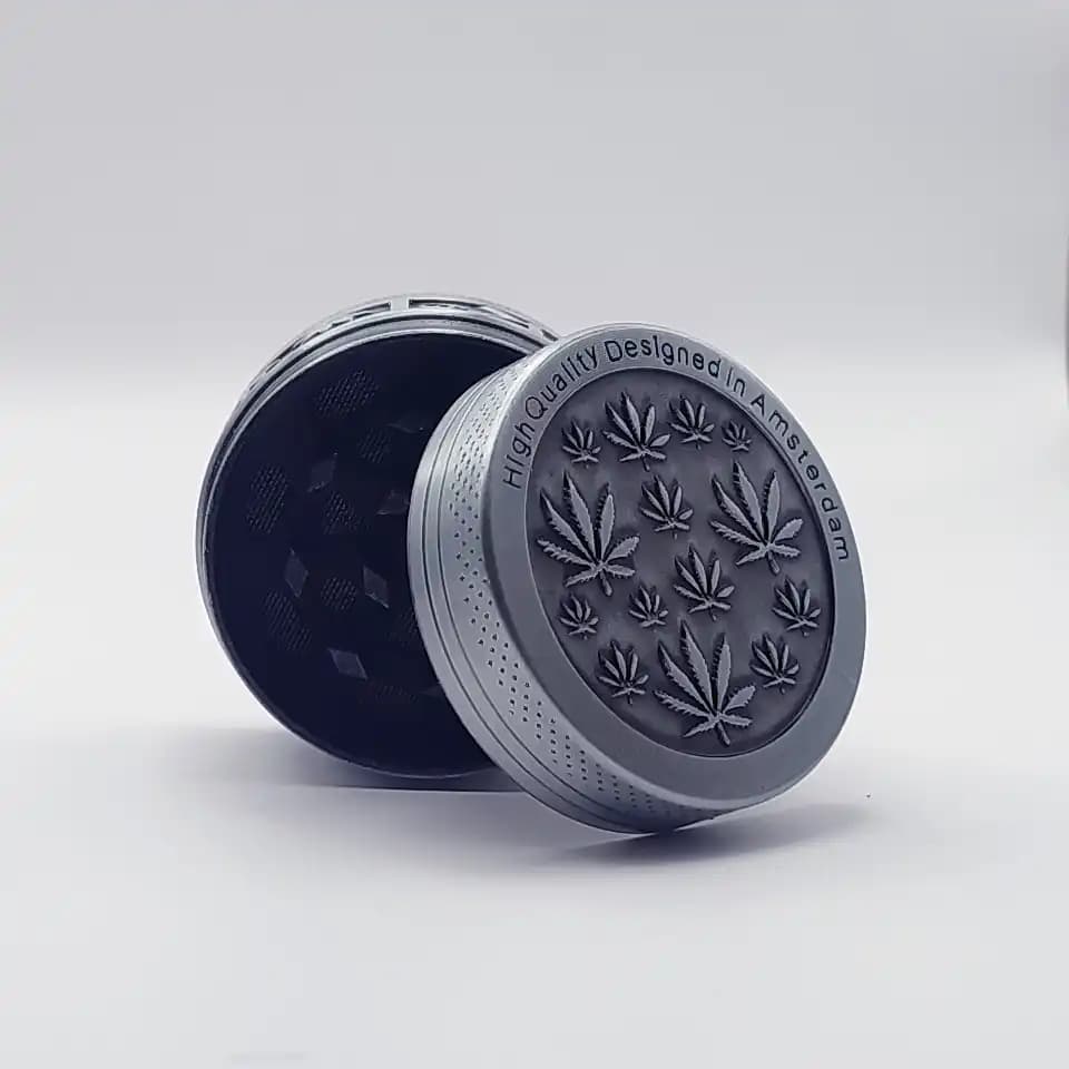 شیکر متوسط آلومینیوم طرح چند گل (برگ)