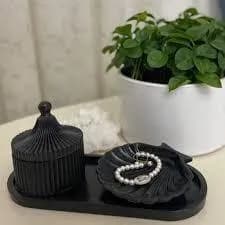 پودر هنری ممتاز مشکی black royal لیاسا — تصویر ۲